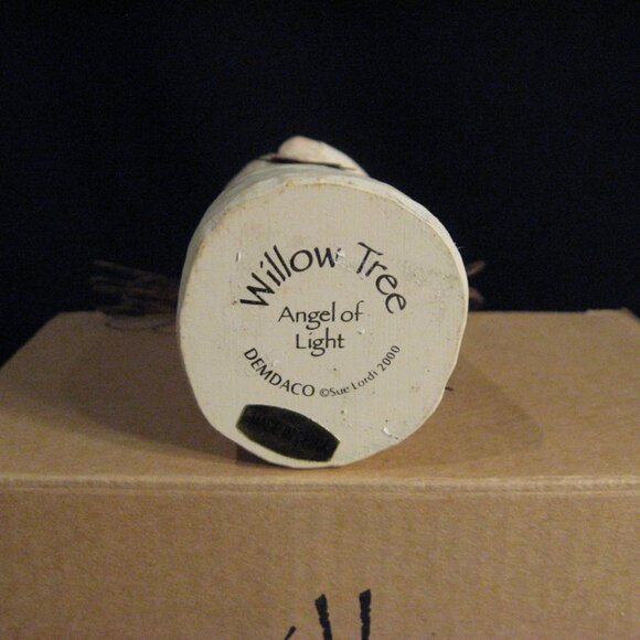 WILLOW TREE ANGEL OF LIGHT - NIB - Picture 3 of 3